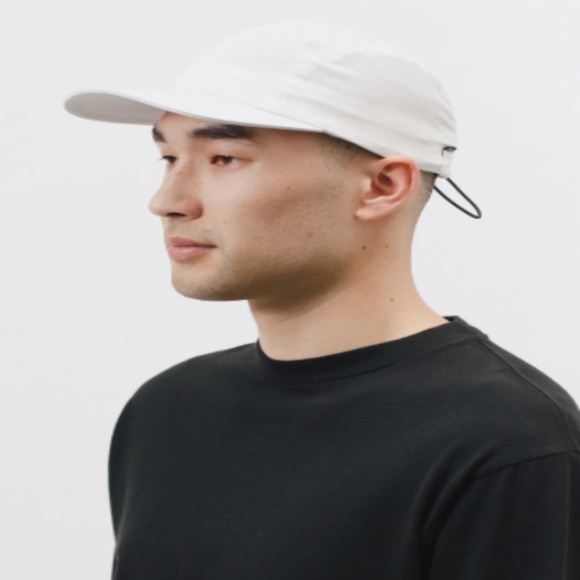 Maiden Noir Mesh runner cap - Picture 3 of 7